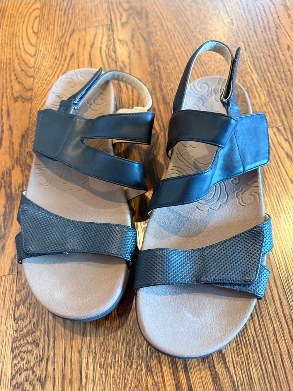 Women's Rockport Black Strappy Comfort Sandals velcro adjustable size 9